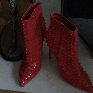 Liliana spiked Heels